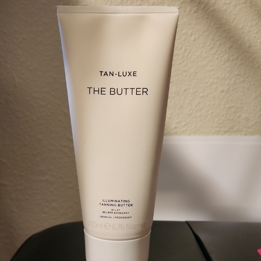 TAN-LUXE THE BUTTER Illuminating Tanning Butter New!